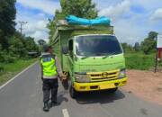 Menjaga Keselamatan dan Kepatuhan Lalu Lintas Polsek Cempaka Lakukan Razia