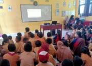 Peringati Hari Kesaktian Pancasila, Pelajar SDN 03 Harjomulyo Nonton Bareng Film G30S/PKI