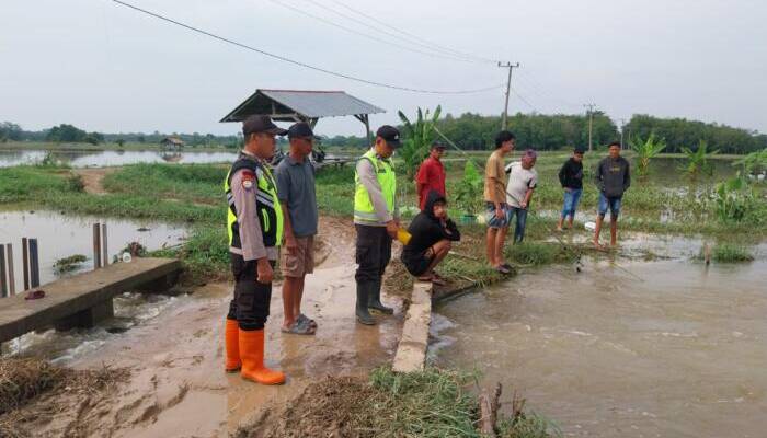 Terpleset dan Terbawa Arus, Remaja 14 Tahun Meninggal di Sungai Sungsang Gunung Terang