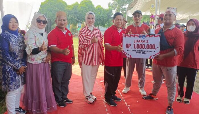 Kemeriahan Lomba Gerak Jalan Karnaval Budaya di Bumi Sebiduk Sehaluan 