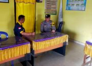 Sukseskan Pilkada Damai, Bhabinkamtibmas Cooling System Bersama Perangkat Desa Sukamulya