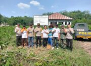 Kapolsek Semendawai Suku III dan Unsur Tripika Beri Himbauan Pada Masyarakat Jelang Pilkada Serentak