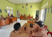 Kapolsek Belitang II AKP Johan Syafri SE Ingatkan Kepala Desa dan Perangkat Jaga Netralitas