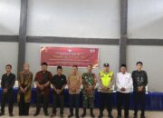 Anggota Polsek Semendawai Suku III  Pelantikan KPPS