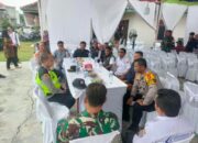 Kapolres OKU Timur AKBP Kevin Leleury SIK MSi Pantau Rapat Pleno Tingkat PPK Semendawai Suku III