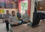 Anggota Polsek Semendawai Suku III Lakukan Zoom Meting Bersama Unsur Pimpinan