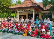 PAUD KB SS Cinta Kasih Desa Sumber Jaya Lakukan Kunjungan Edukatif ke Polsek Belitang II