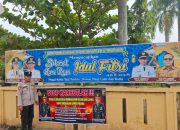 Pemasangan Baner Larangan Karhutla di Jalan Desa Petanggan