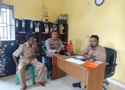 Kanit Bimas Polsek BP Peliung Lakukan Silaturahmi dengan Perangkat Desa Banu Mas