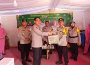 Kapolres OKU Timur Kunjungi Pos Pelayanan Nataru di Petanggan, Pastikan Keamanan dan Kenyamanan Masyarakat